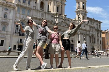 Art and art history students in Rome