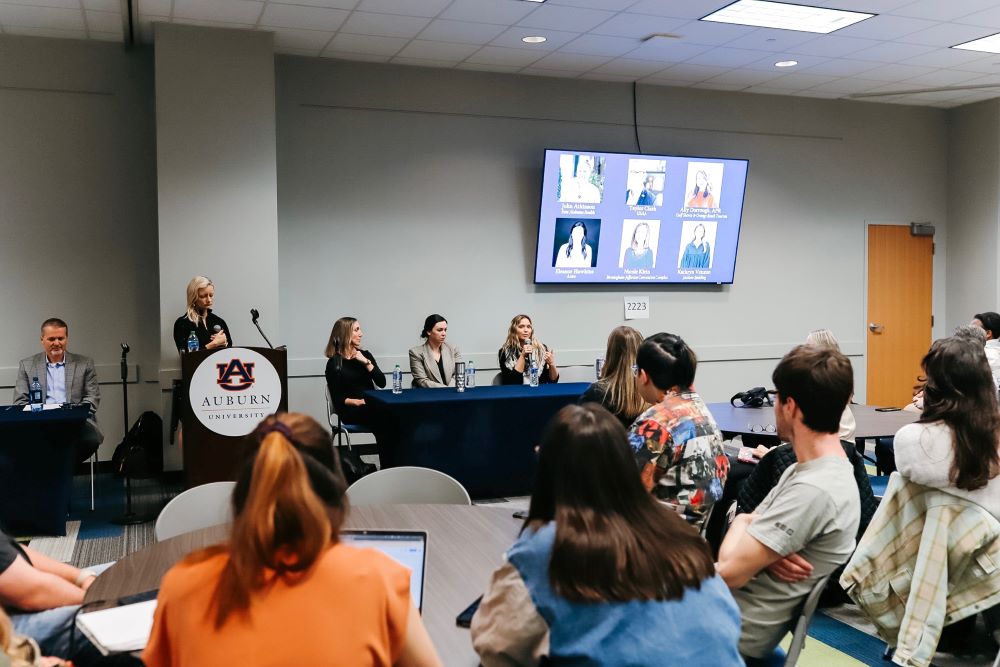 PR Day panelists address Auburn University students