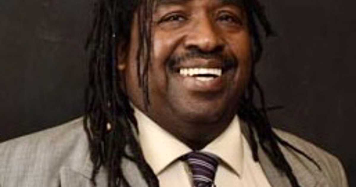 Jeffery Jones fulfills dream, graduates from law school at 62 - College ...