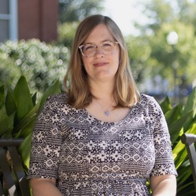 Julie Nelson