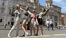Students abroad in Rome