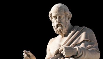 A statue of Plato