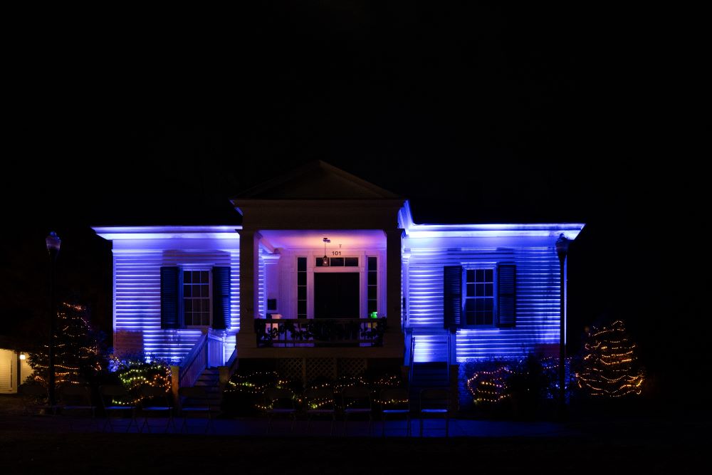 Pebble Hill decorated with holiday lights