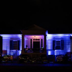 Pebble Hill decorated with holiday lights