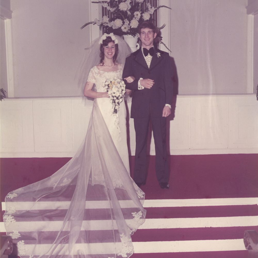 Marilyn and Dan Furlong at their wedding