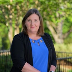 Julie Wells