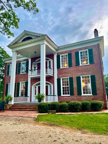 Pleasant Ridge, a Greek Revival style home with Federal elements