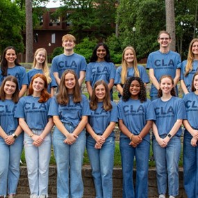 Group of students posing for a photo